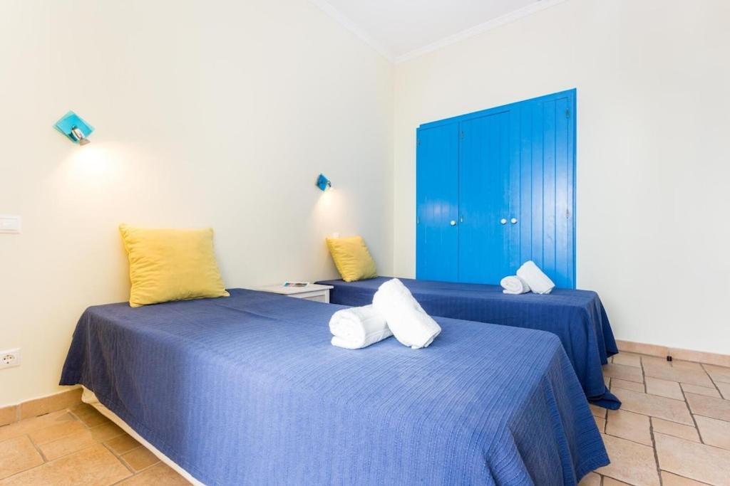 Refurbished Beachfront House, Pool, Ac, Wifi, Albufeira, Sea View 외부 사진